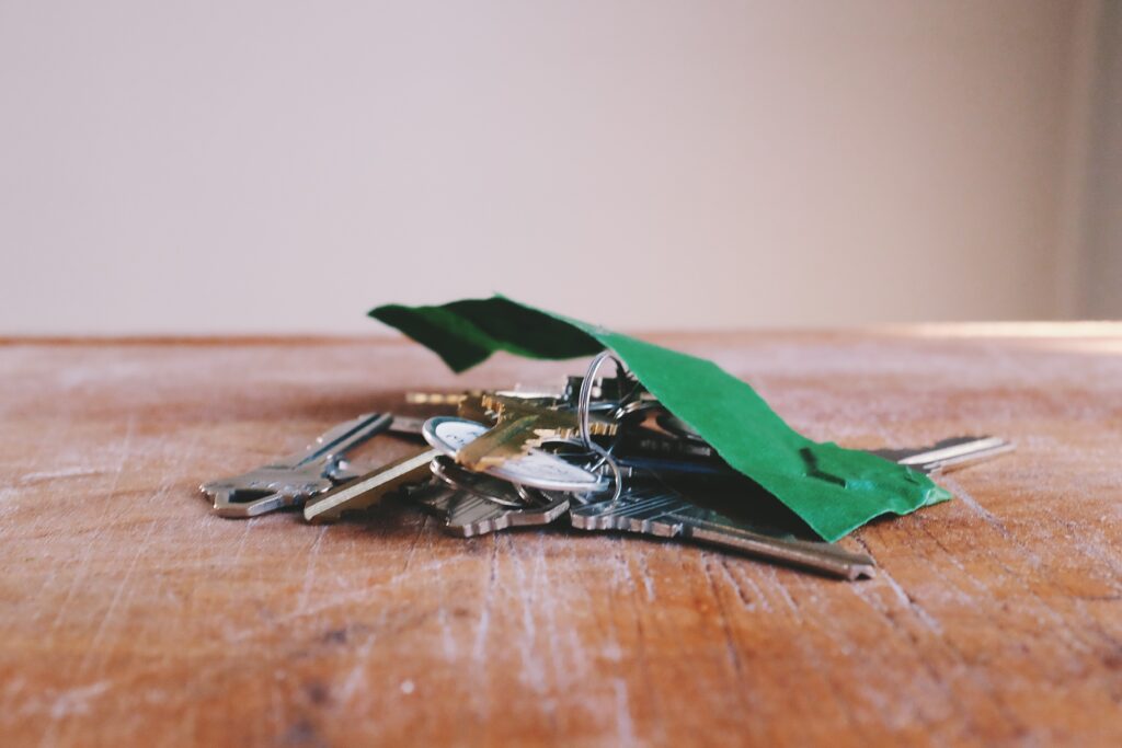 Yellowknife Bakery Keys